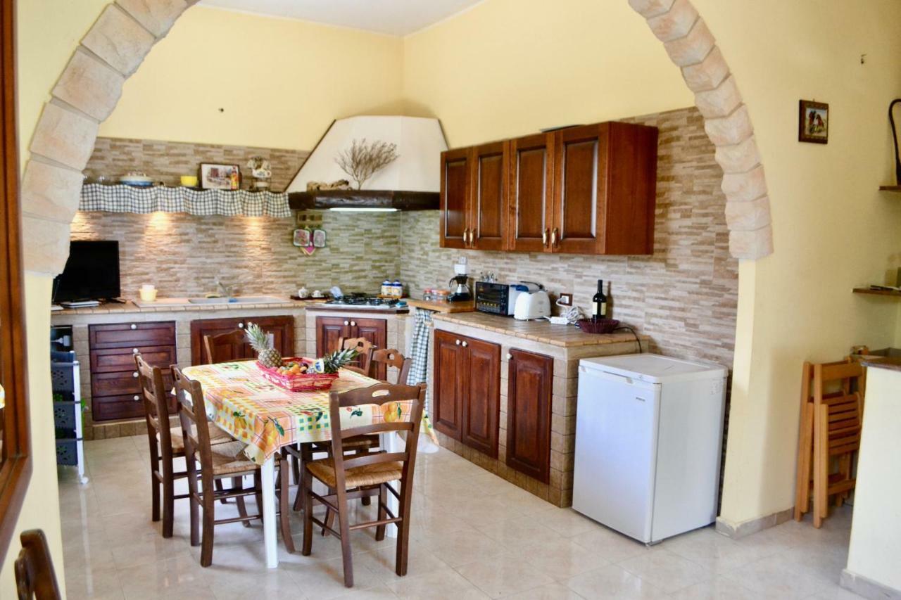 Casa Vacanze Rosa Brucoli Exterior foto